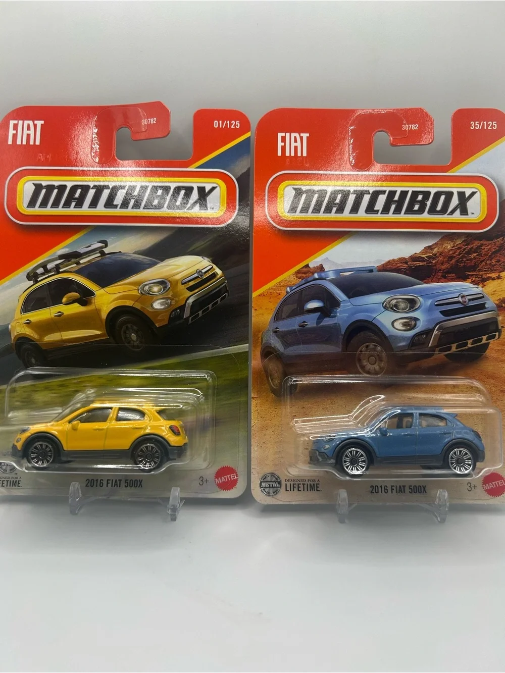 Matchbox 2016 Fiat 500X cars in Yellow & Blue